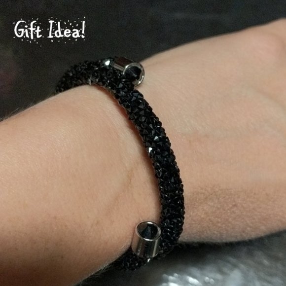 unknown Jewelry - Sparkling Black Wrap Bracelet